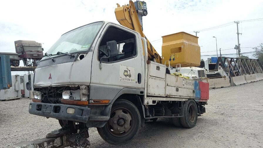  Mitsubishi CANTER 1995   EN DESARME